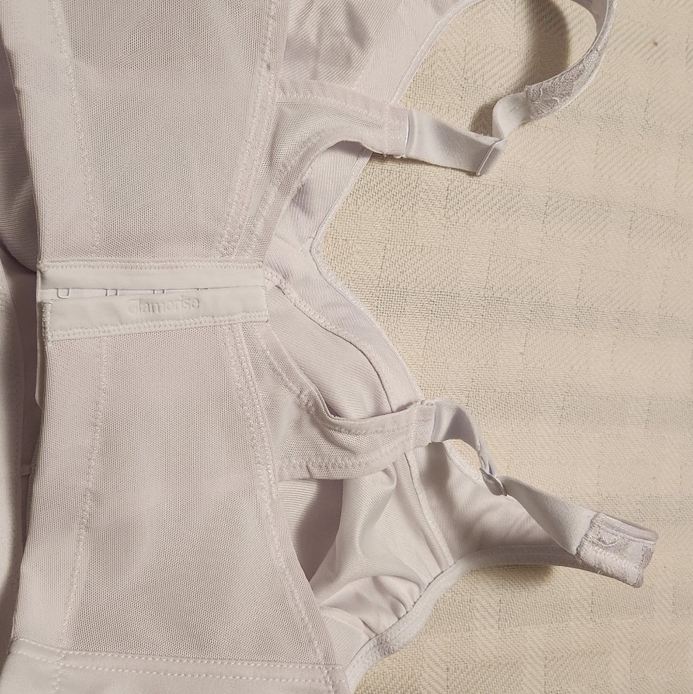 Glamorise MagicLift Seamless Everyday Wireless Bra 1007 - Picture 8 of 12